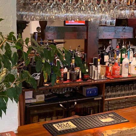 Churchills Inn & Rooms Bowness-on-Windermere Bagian luar foto